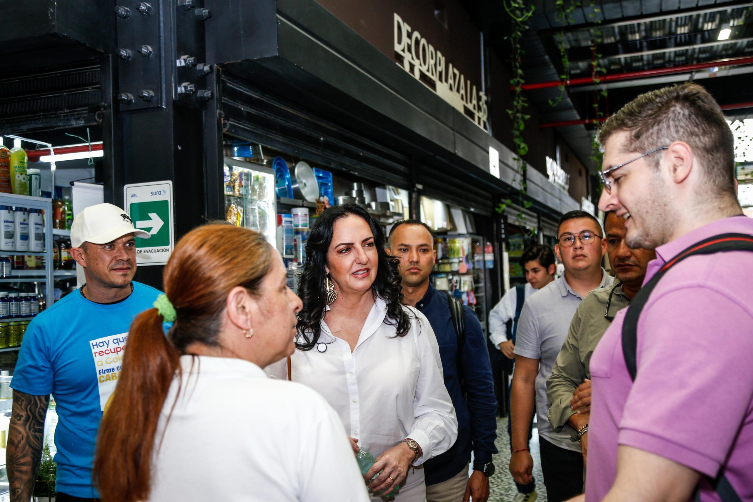 Fotos Prensa Cabal