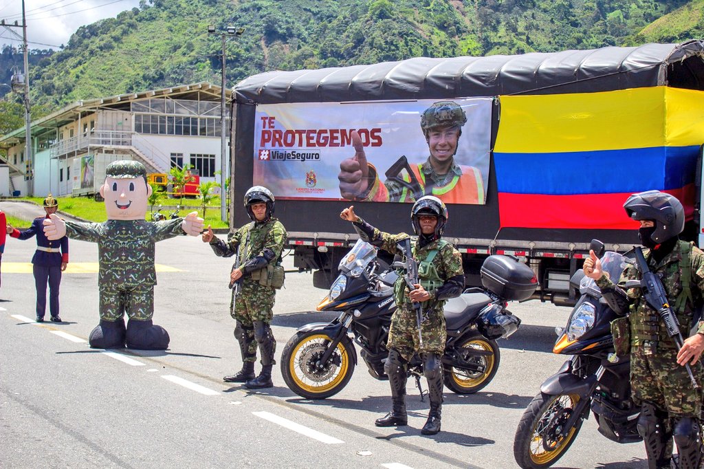 Más de 30.000 uniformados garantizan la seguridad durante la Semana Santa en Colombia