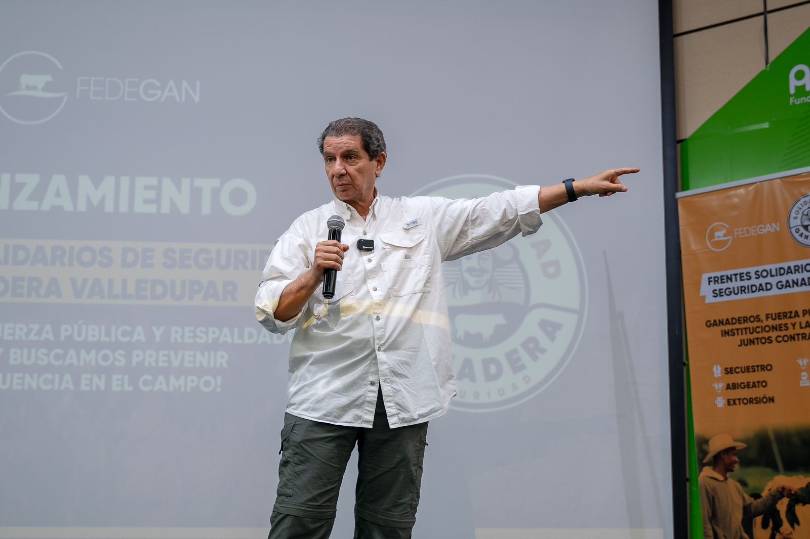 Además de las 9700 amnistías otorgadas por Santos entre 2017 y 2018, la JEP ha tramitado 4238 más a febrero de 2025, pero no ha dictado una sola sentencia condenatoria.