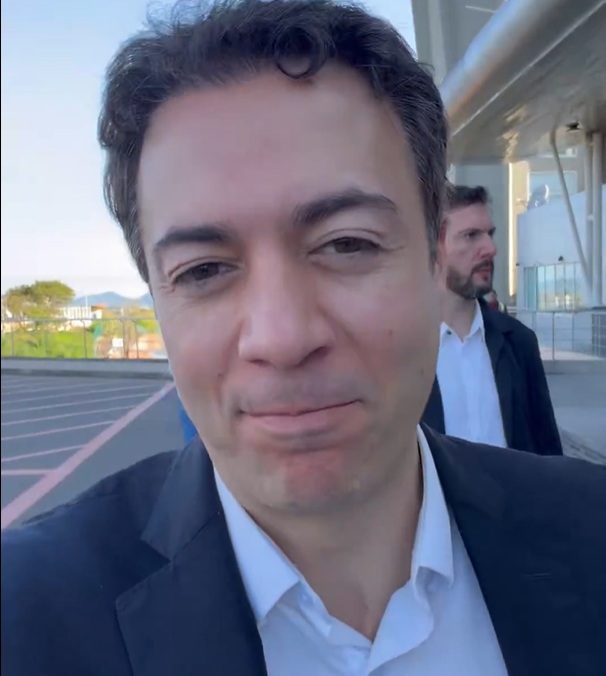 El nombramiento de Daniel Quintero es incoherente, inconveniente e inoportuno para el país.